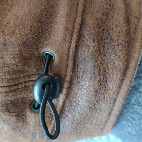 Territory Ahead Leather Insulated Fleece-lined Cap Hat with Ear & Neck Flaps - Picture 6 of 8